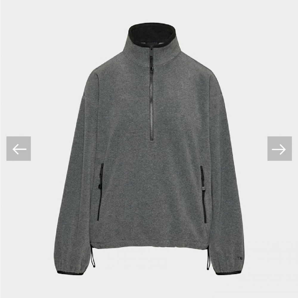 ISO Aritzia Mellow Mockneck Fleece in dark grey 
size L or XL